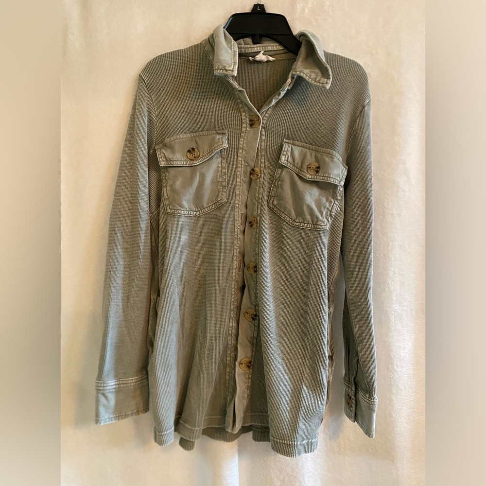 tribal jeans button up shacket, size XS but fits like small, army green